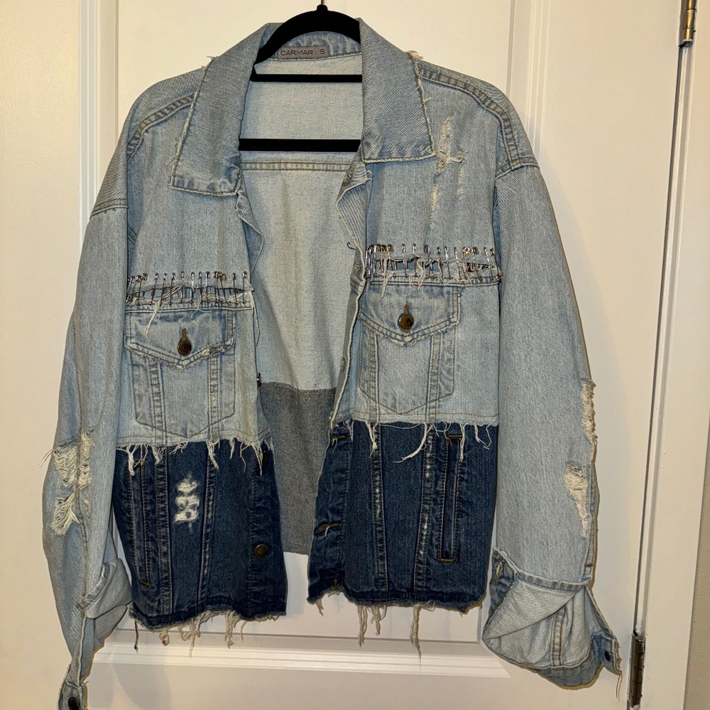 Edgy Patchwork Distressed Jean Jacket- Lf Carmar … - image 1